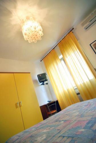 Hotel Astoria Куорнье Номер фото